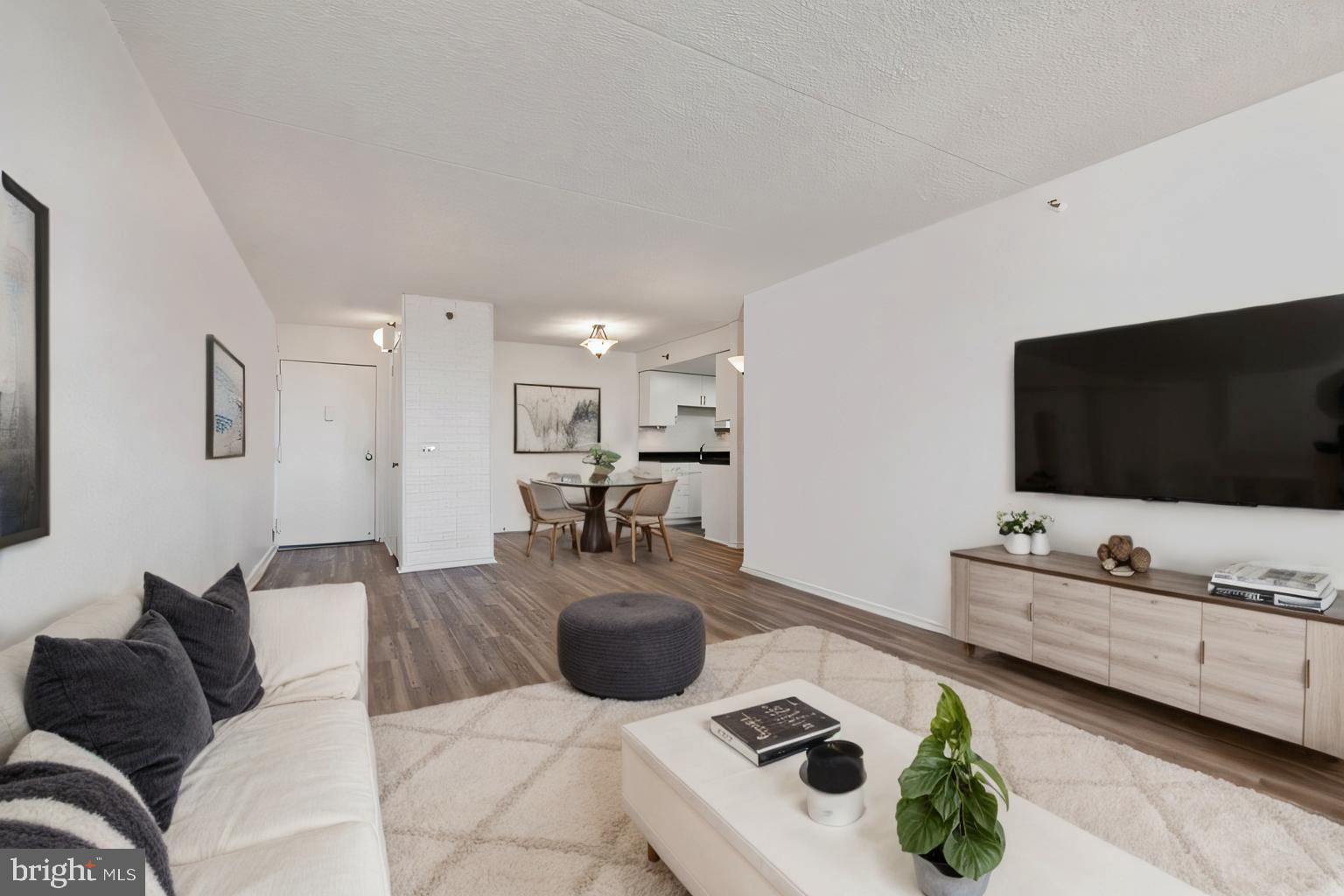 HIGHPOINTE - Residential