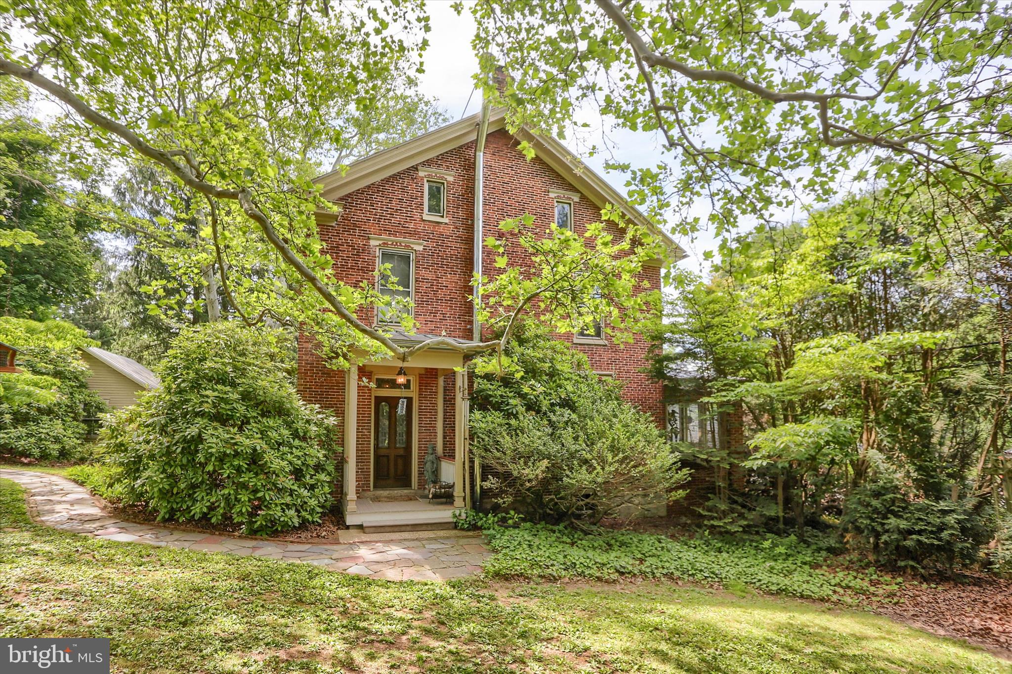 5531 SPRING ROAD