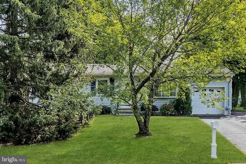 97 Pheasant Drive, Bayville, NJ MLS: NJOC2037470