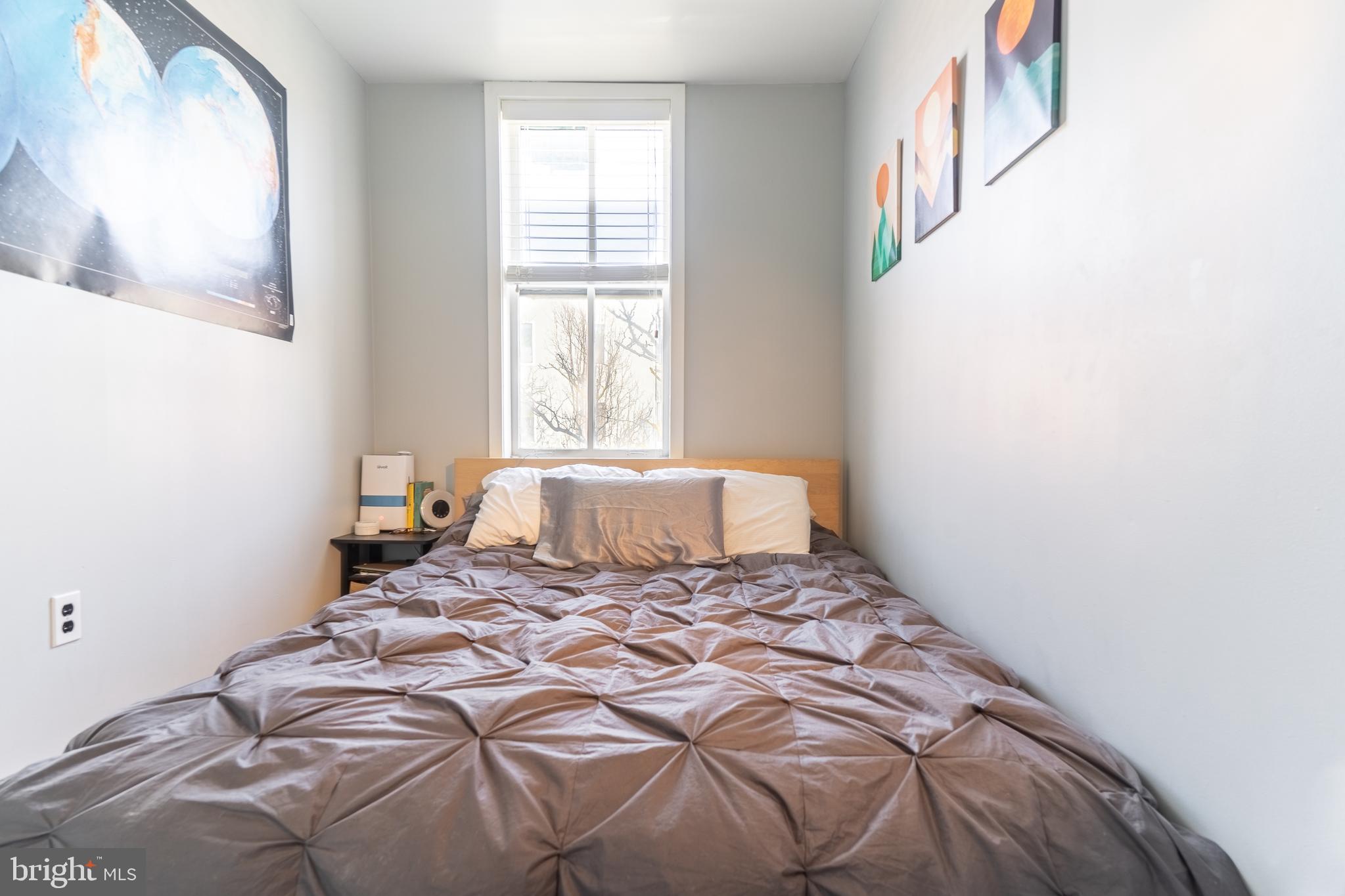 GRADUATE HOSPITAL - Residential