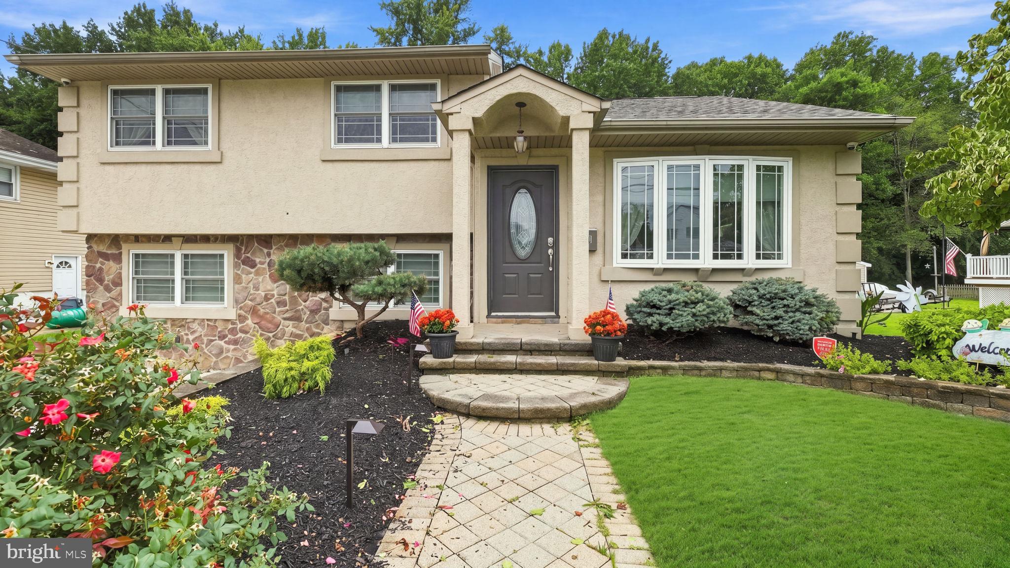 30 PLEASANT VALLEY DRIVE