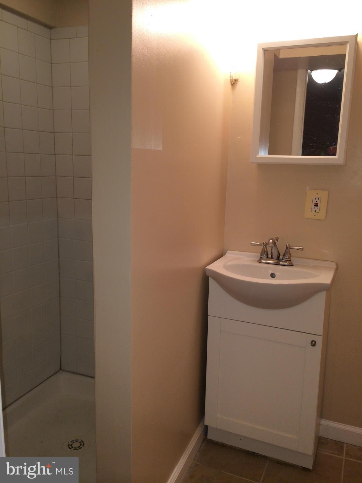 EAST MEADOWS - Residential Lease