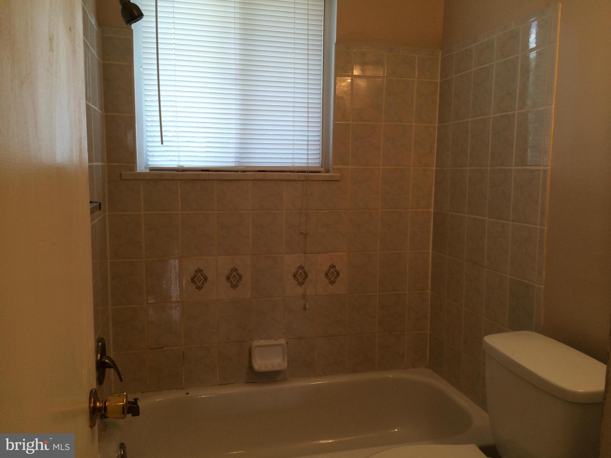 EAST MEADOWS - Residential Lease