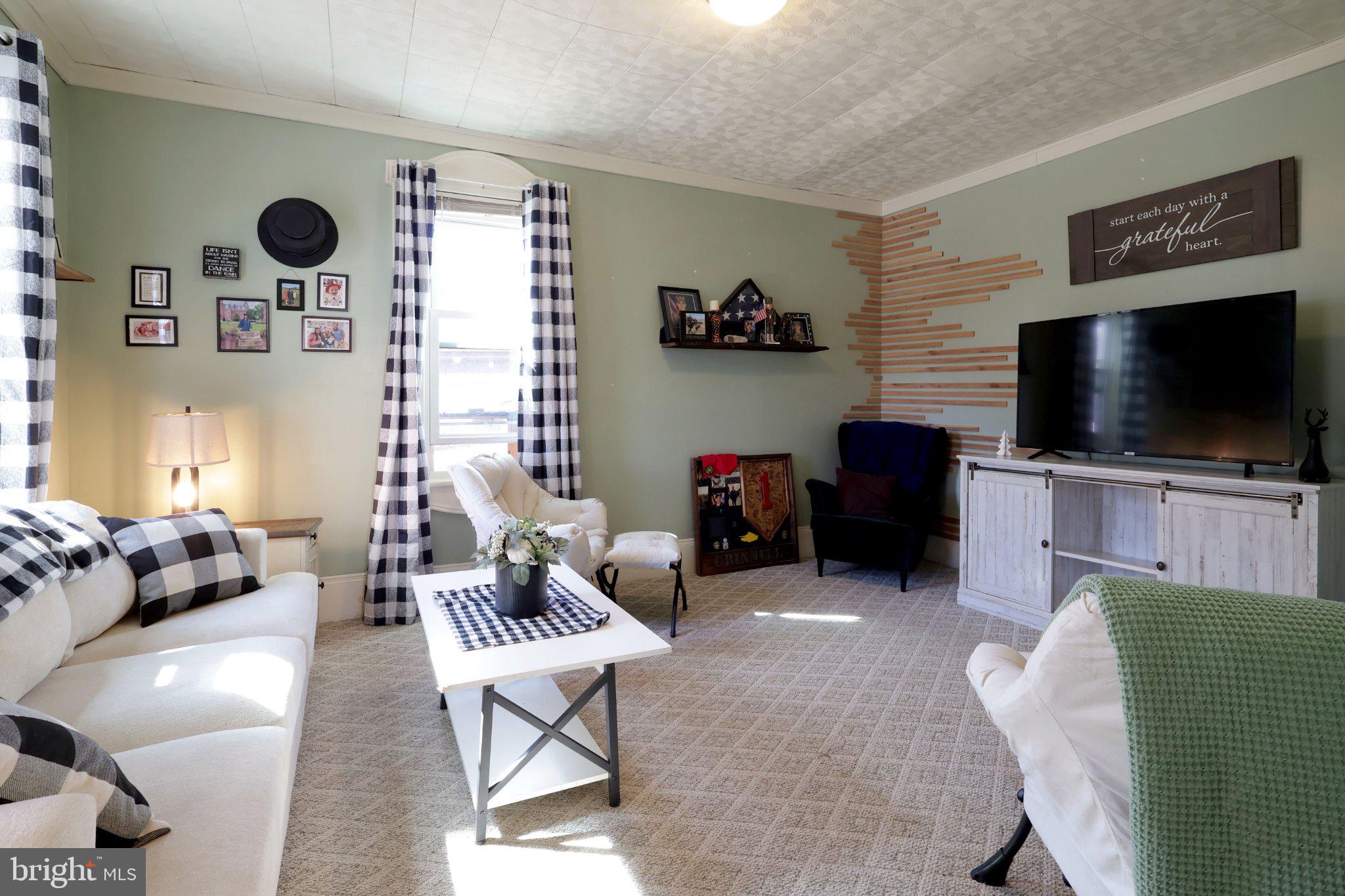 1351 PENNS CREEK ROAD