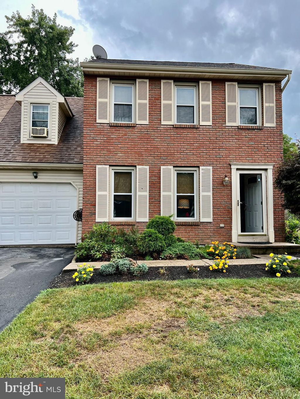 Photo of 6 WINDWOOD PL, LITITZ, PA 17543 (MLS # PALA2026276)