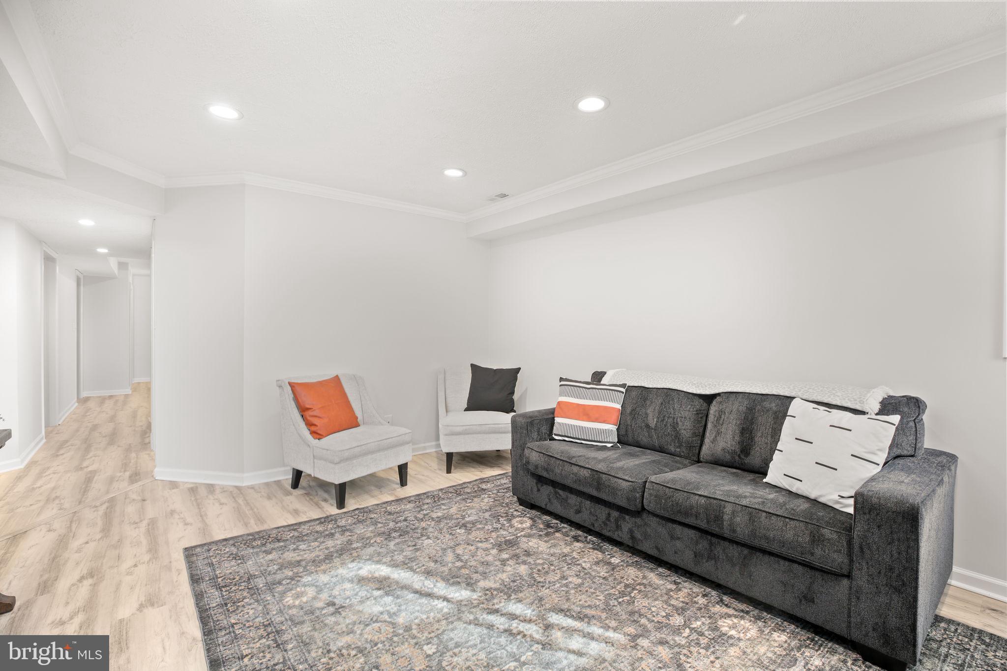 FOUNDRY RUN - Residential