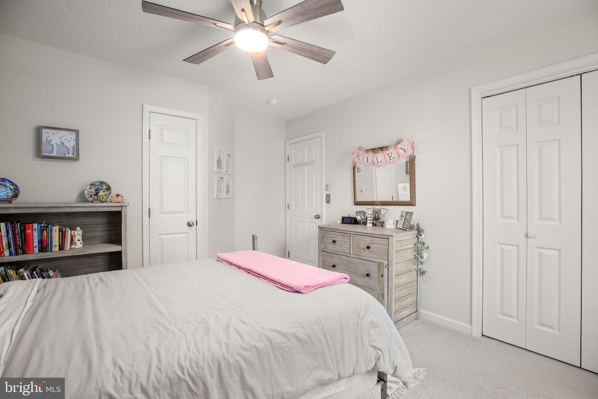 FOUNDRY RUN - Residential