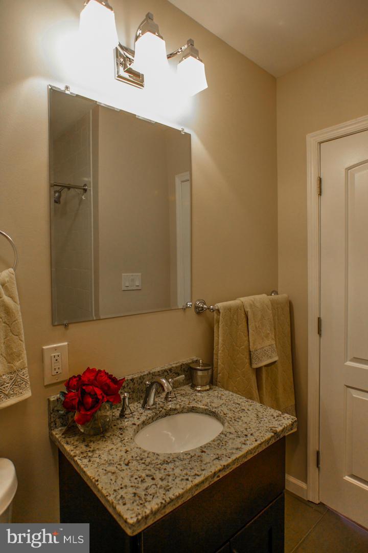 UPPER MAGOTHY BEACH - Residential