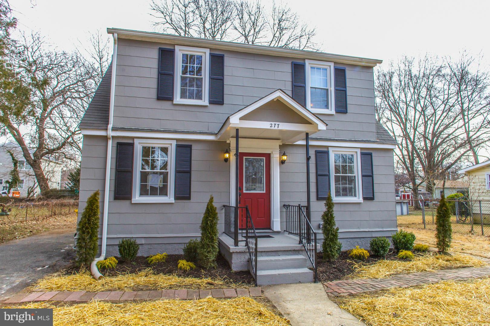 UPPER MAGOTHY BEACH - Residential