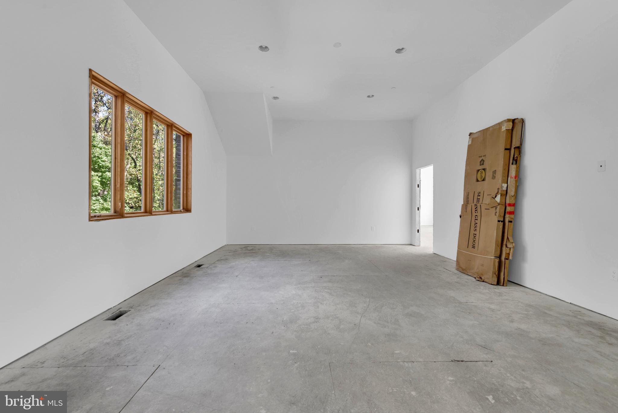 ANTON NORTH - Residential