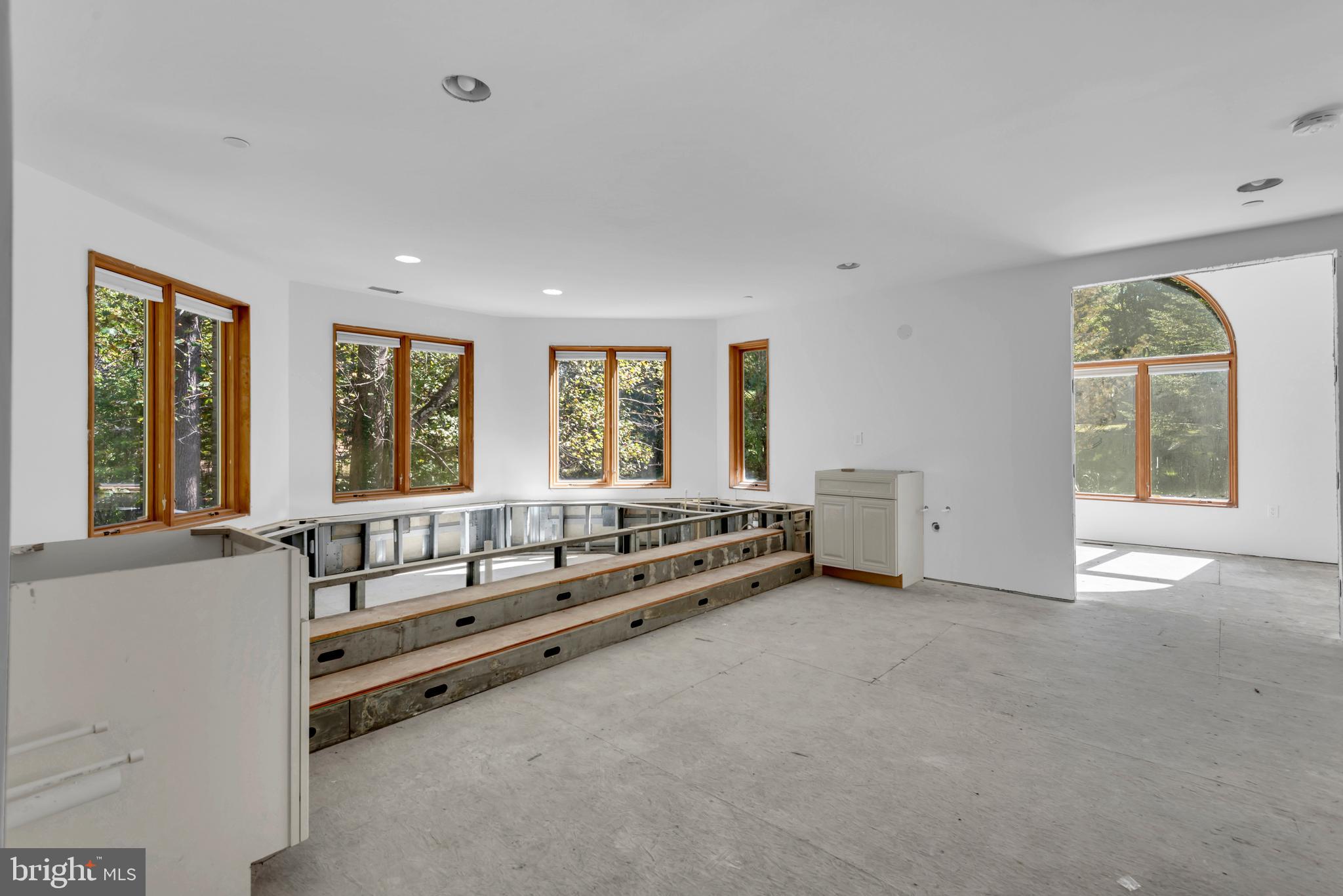 ANTON NORTH - Residential