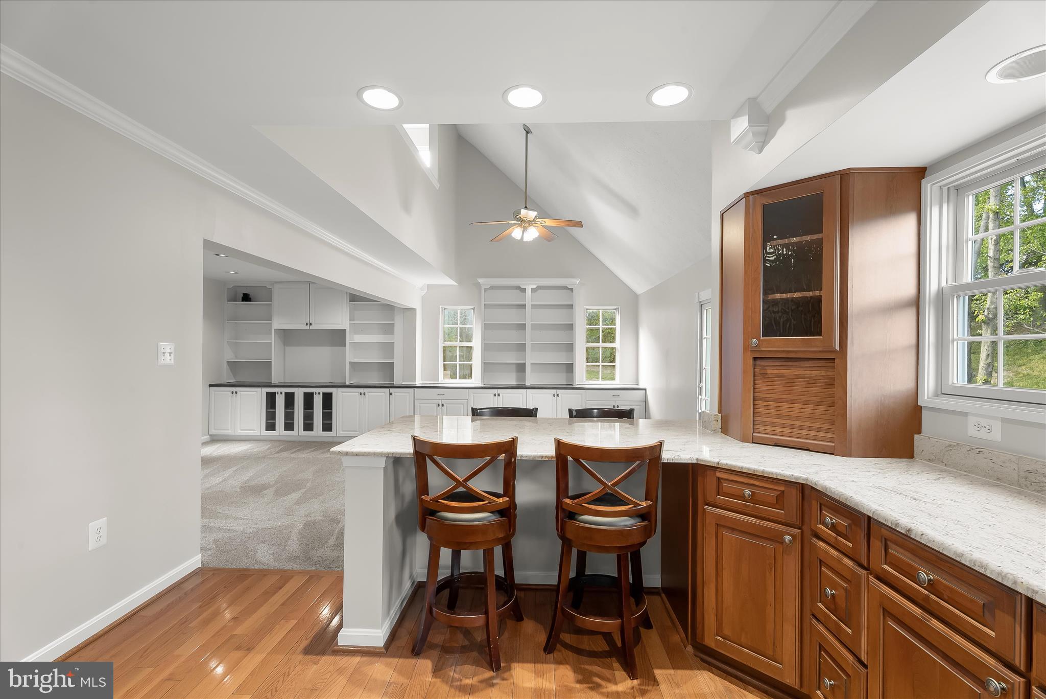 HUNTERS CROSSING - Residential