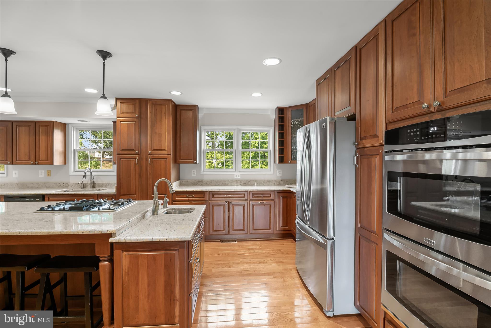 HUNTERS CROSSING - Residential