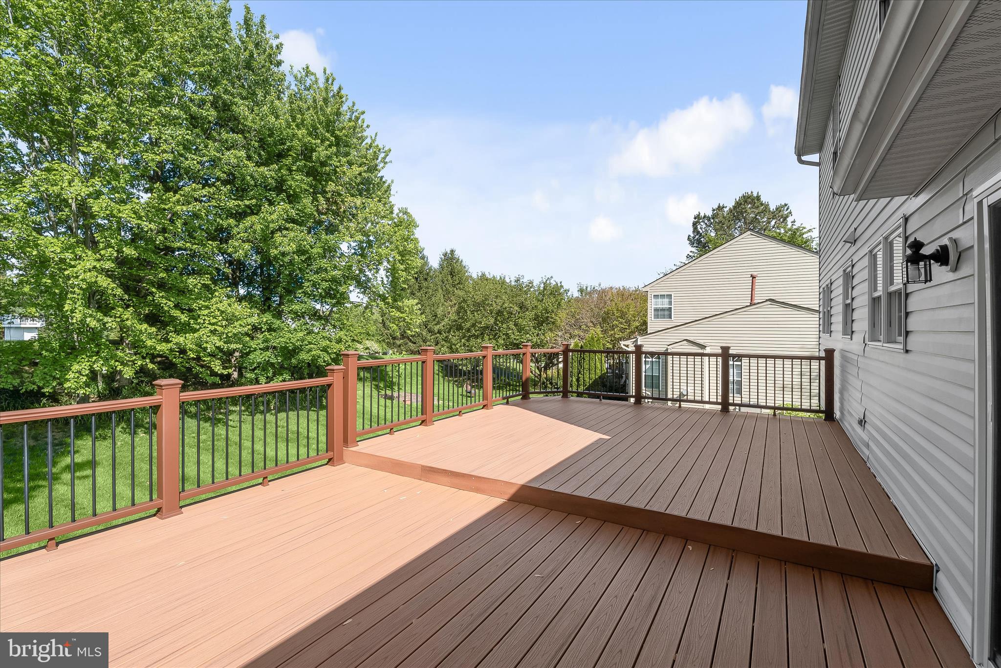 HUNTERS CROSSING - Residential