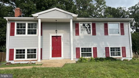 Photo of 13863 Langstone Drive, WOODBRIDGE, VA 22193 (MLS # VAPW2125208)