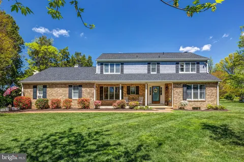 9512 Atwood Road, Vienna, VA MLS: VAFX2229318