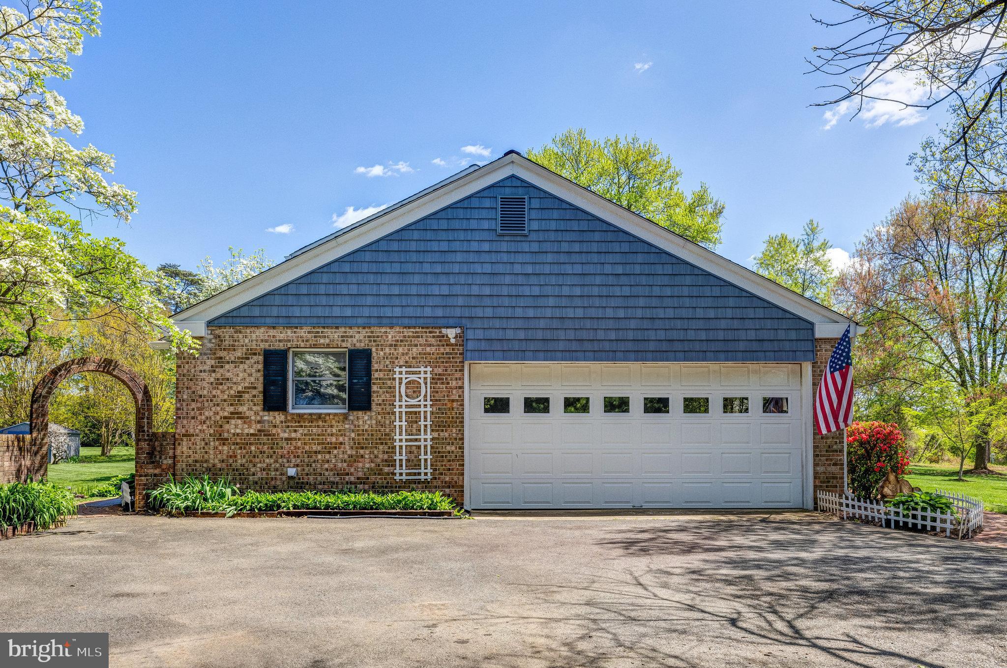 BEAU RIDGE - Residential