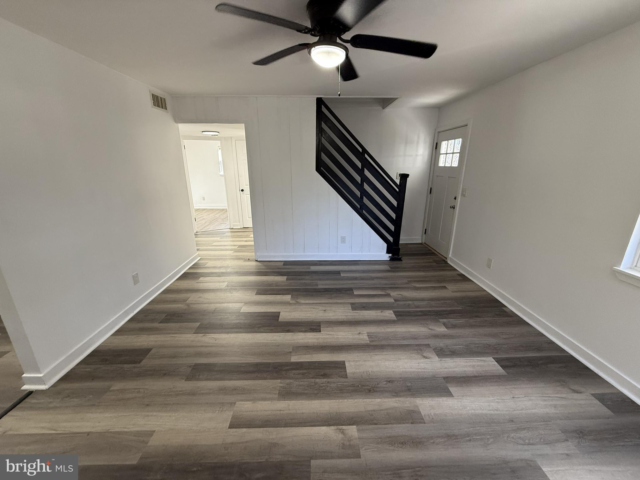 1060 TERRACE BOULEVARD