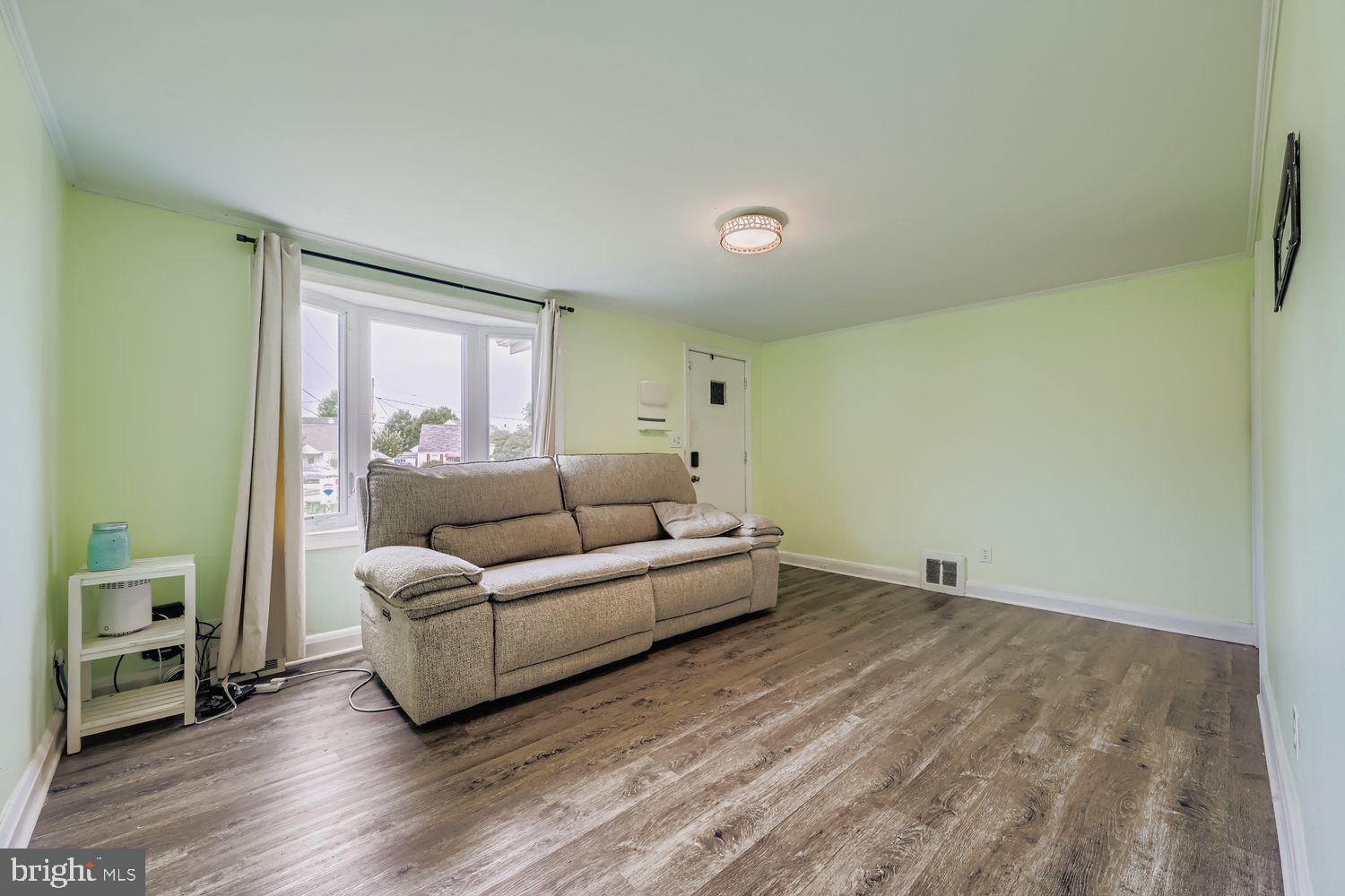 BROOKLYN PARK - Residential Lease