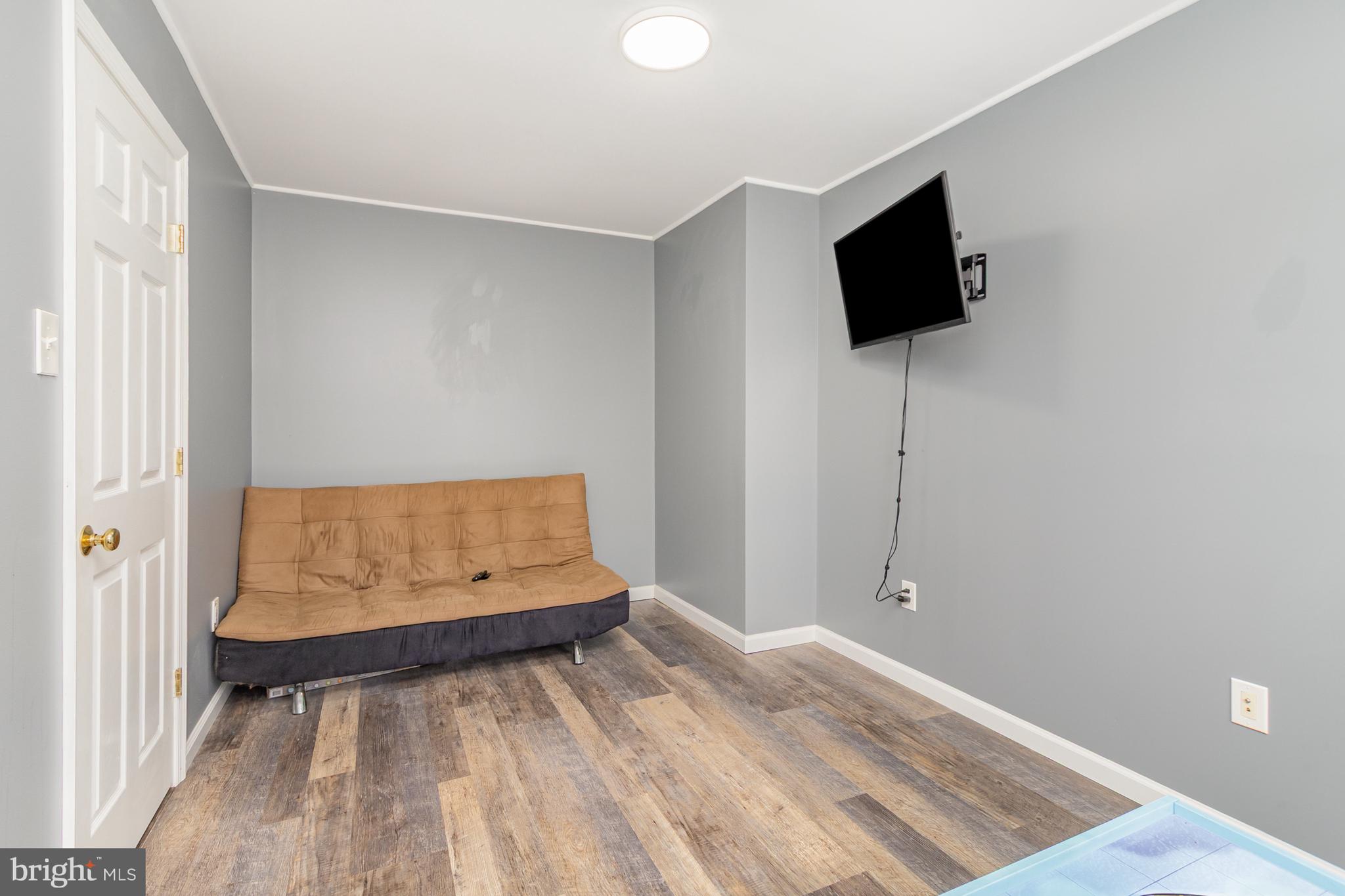 MAPLE HEIGHTS - Residential