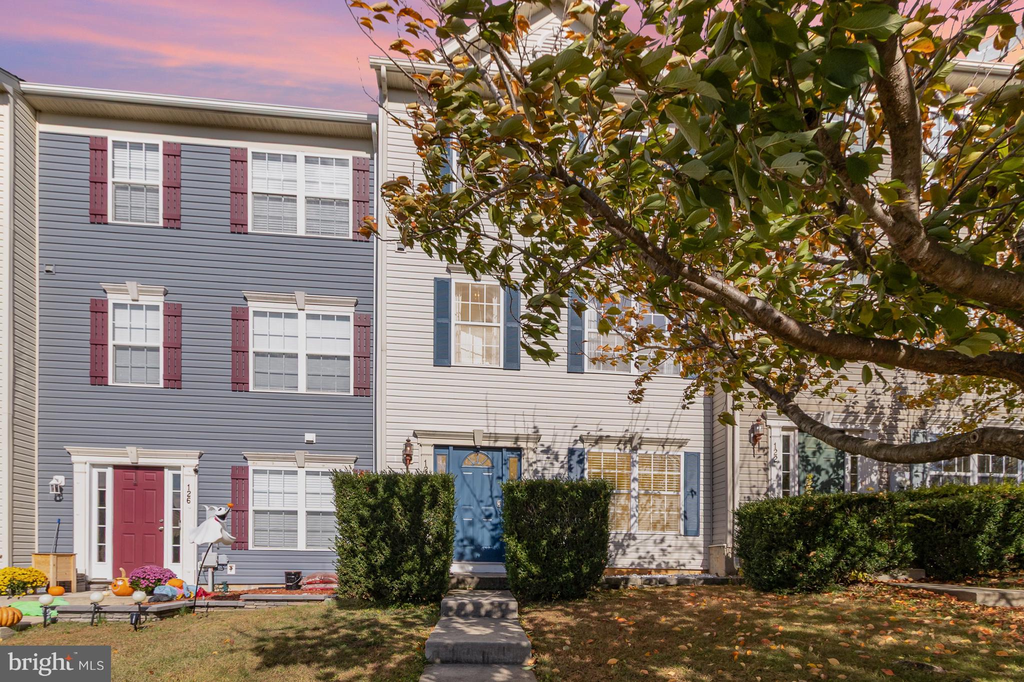 MAPLE HEIGHTS - Residential