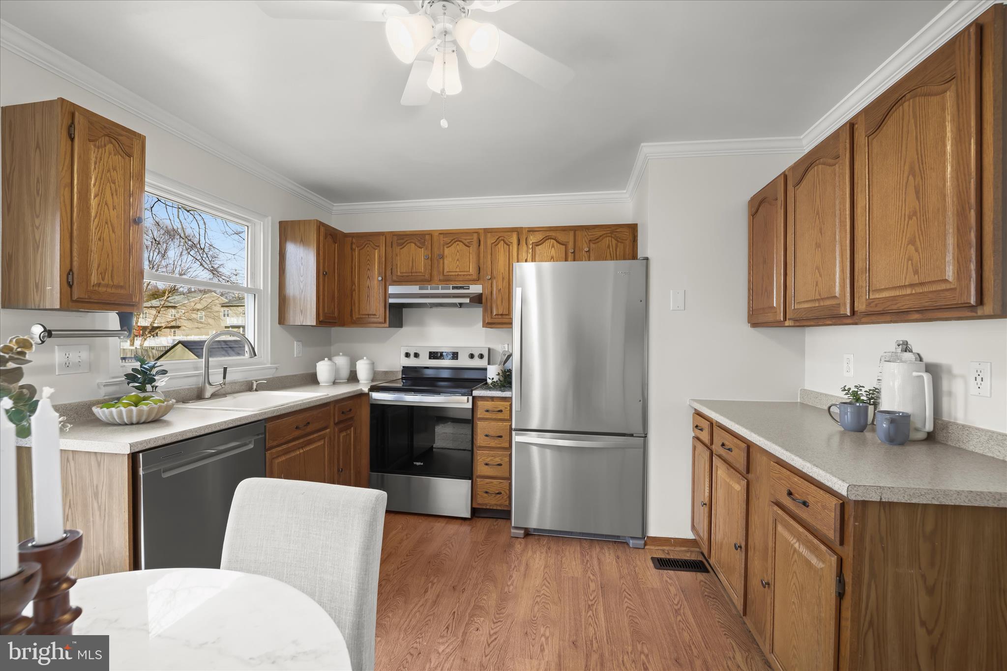 SANDY OAKS - Residential