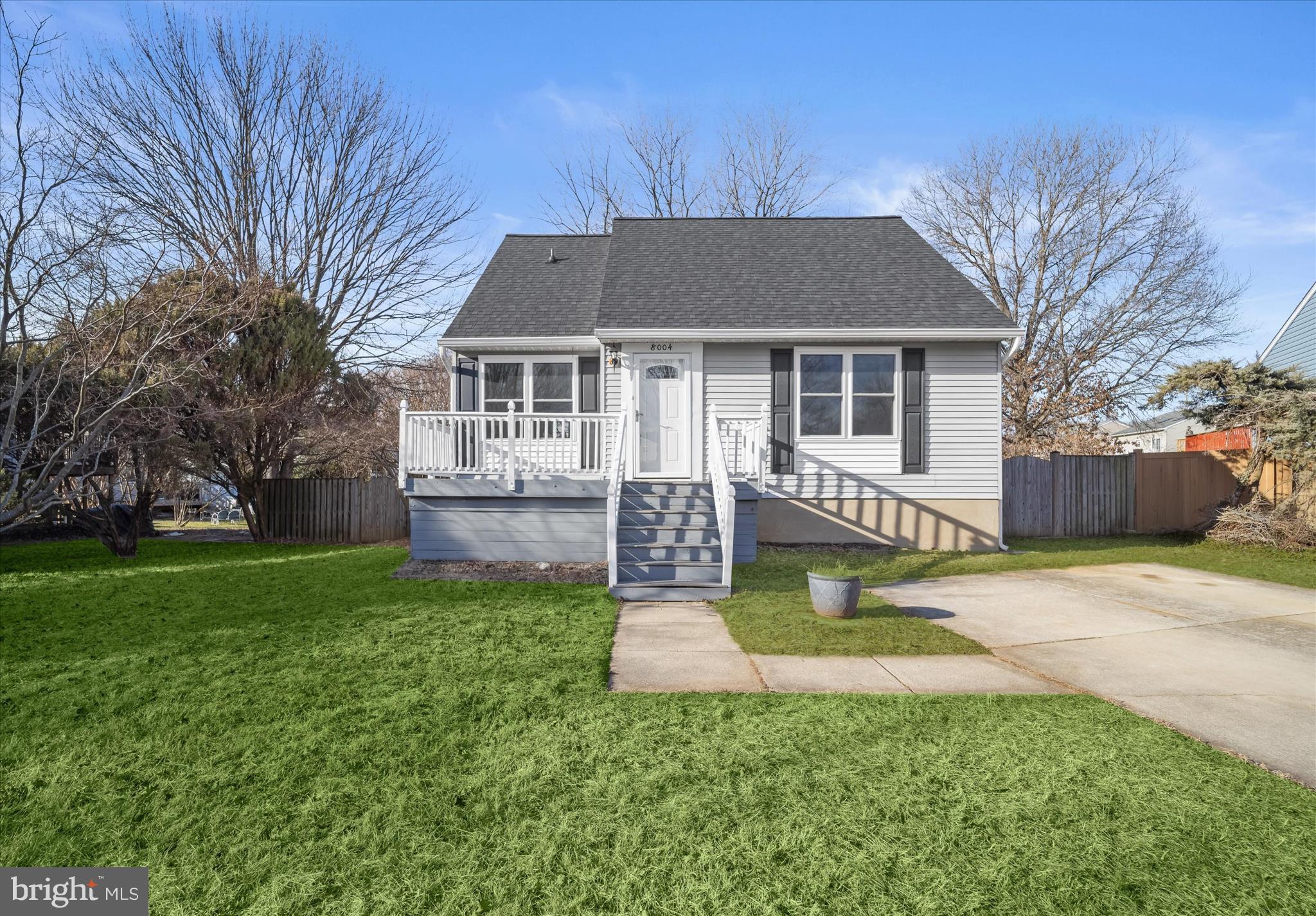 SANDY OAKS - Residential