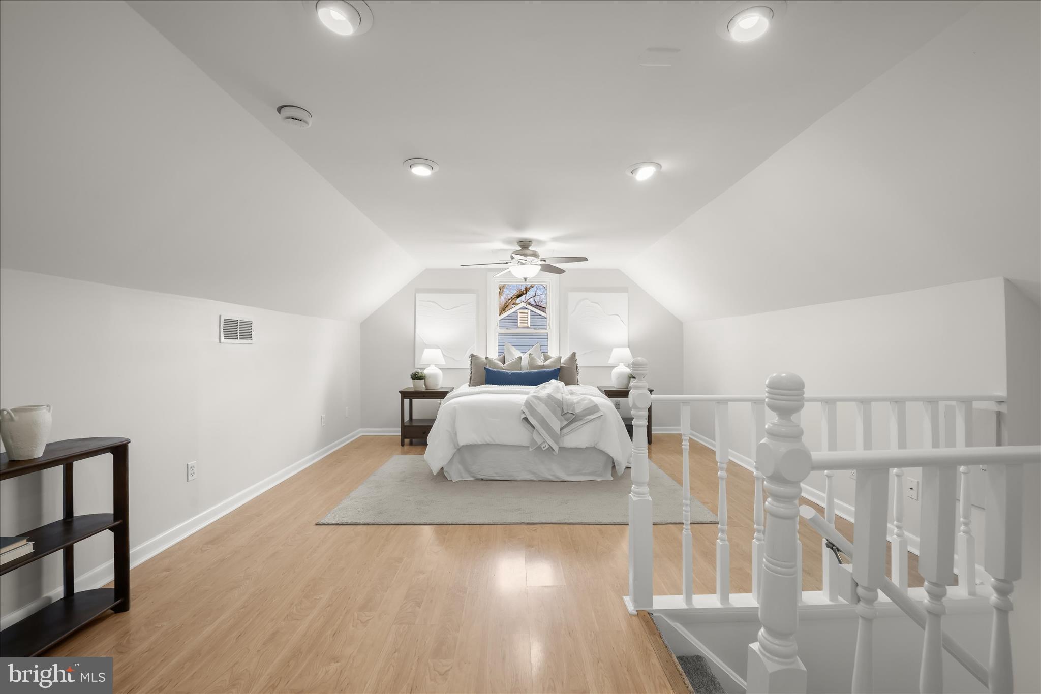 SANDY OAKS - Residential