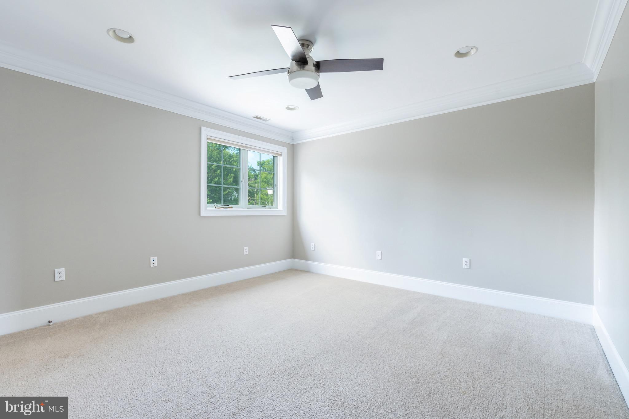 BRYN MAWR - Residential