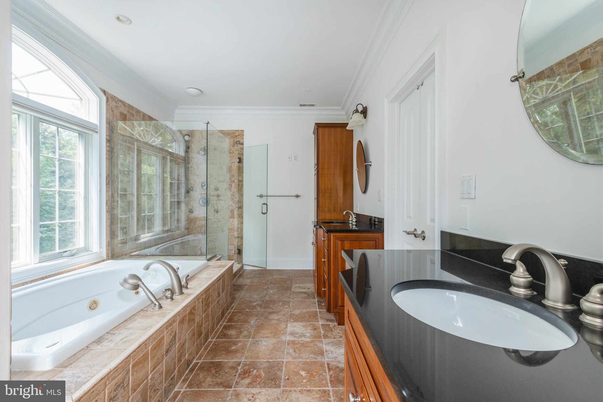 BRYN MAWR - Residential