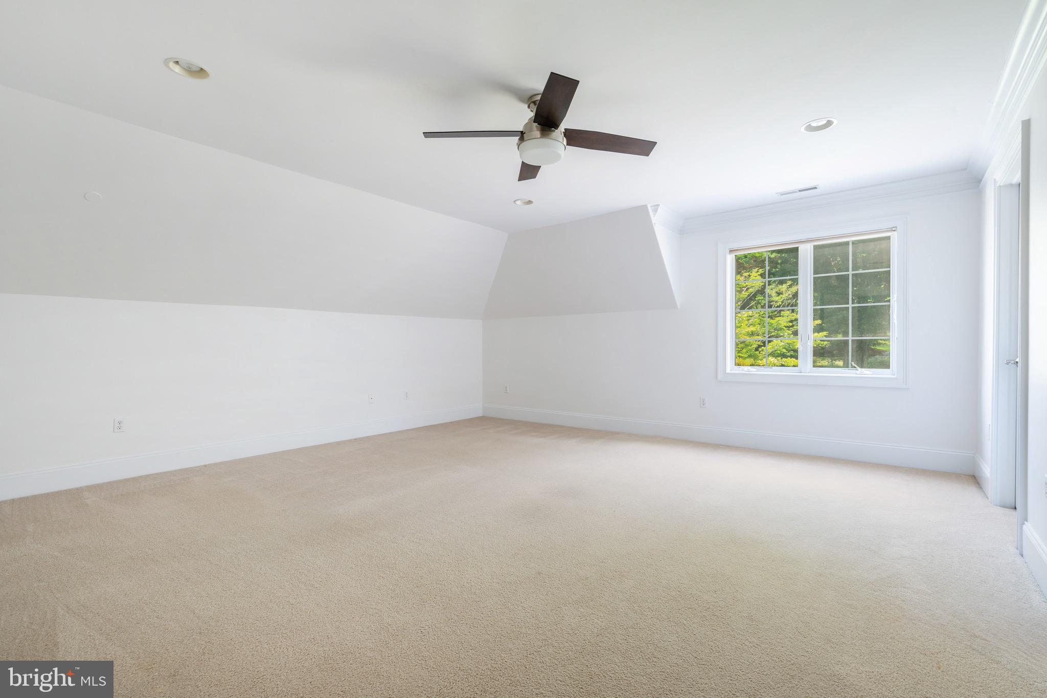 BRYN MAWR - Residential