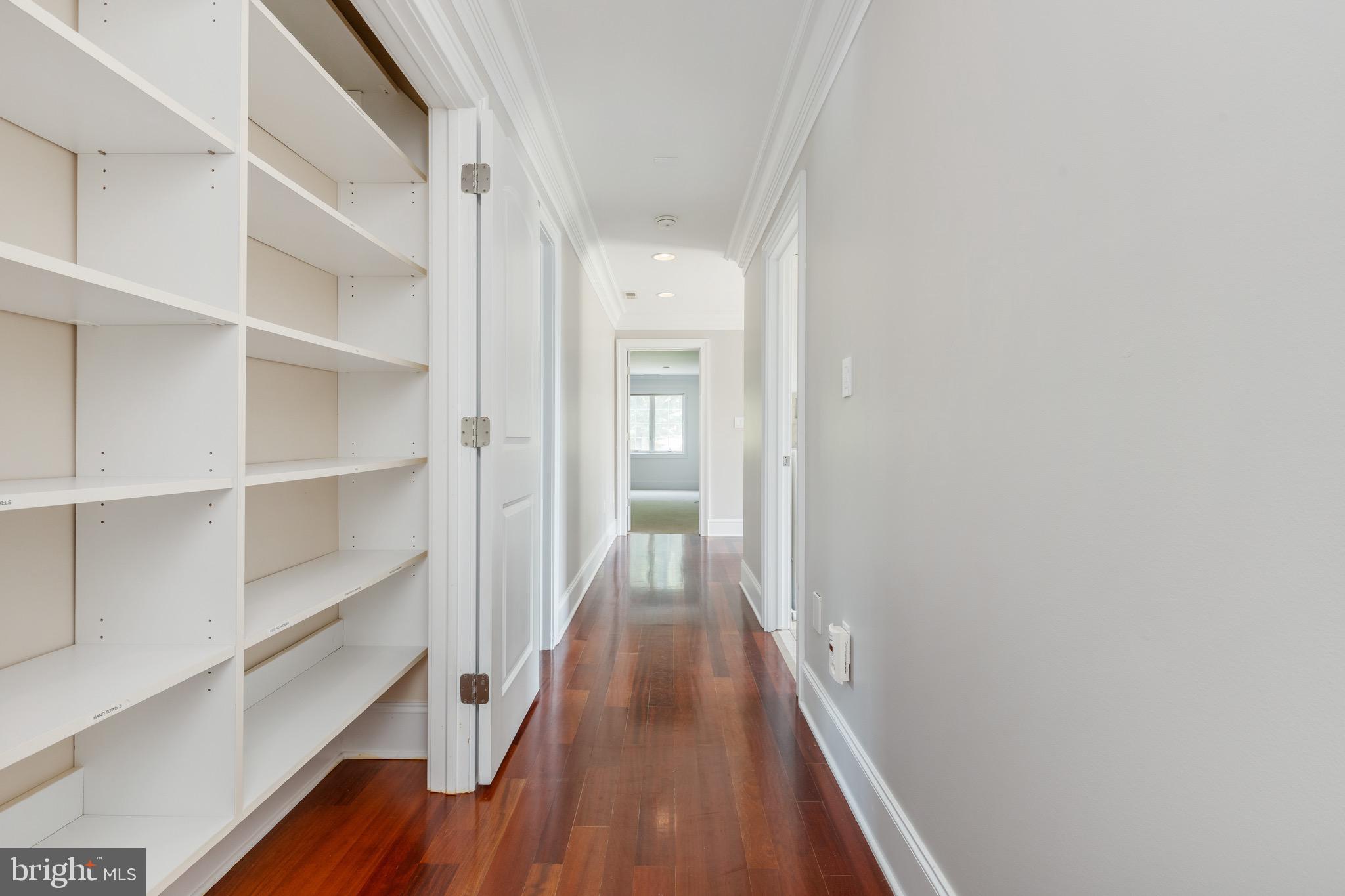 BRYN MAWR - Residential