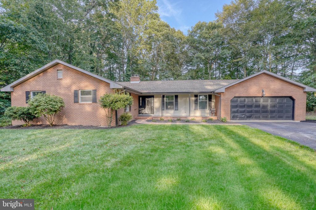 Photo of 5 Crossley Drive, DOVER, DE 19901 (MLS # DEKT2041278)