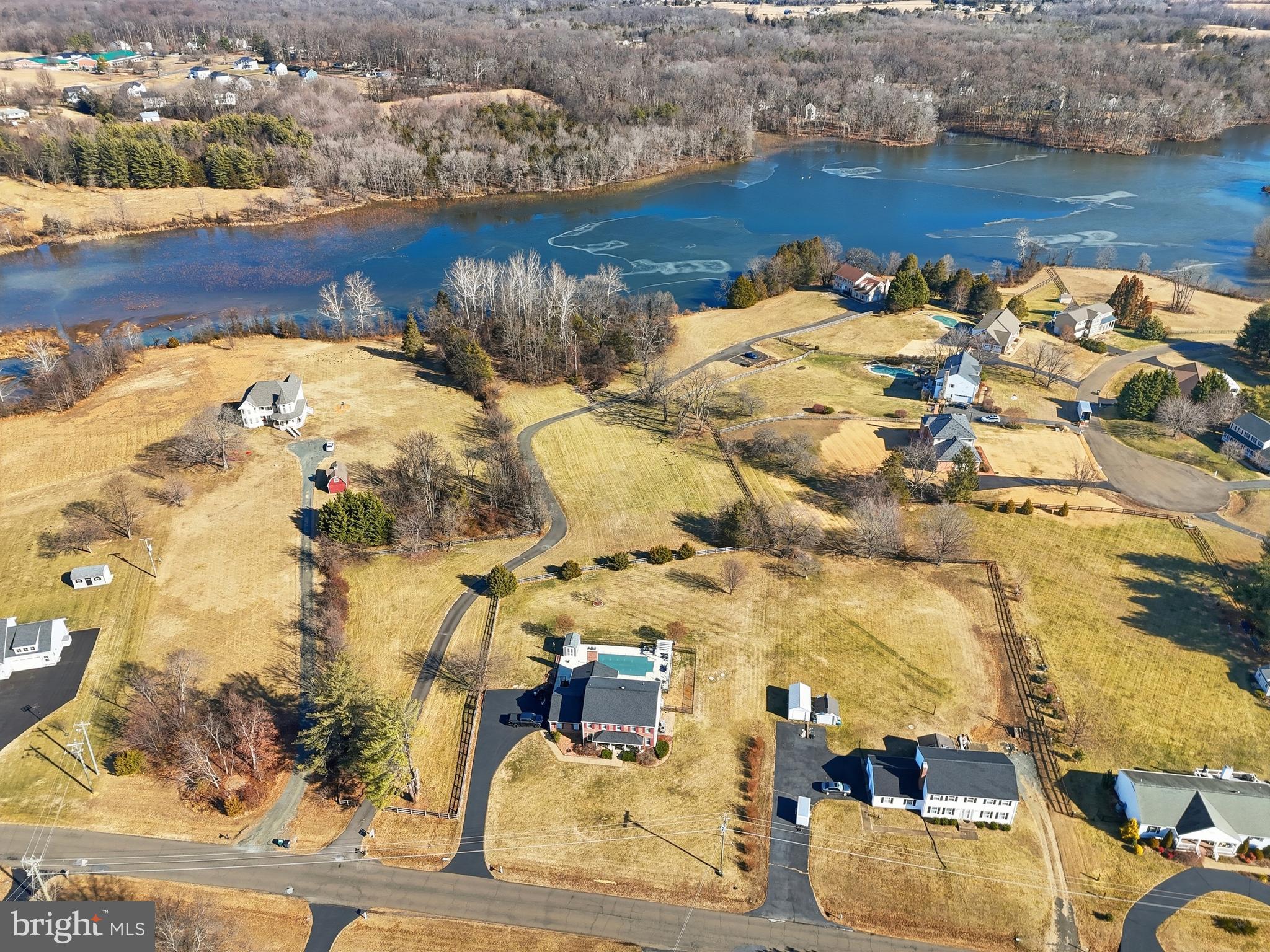 WATERS EDGE - Residential