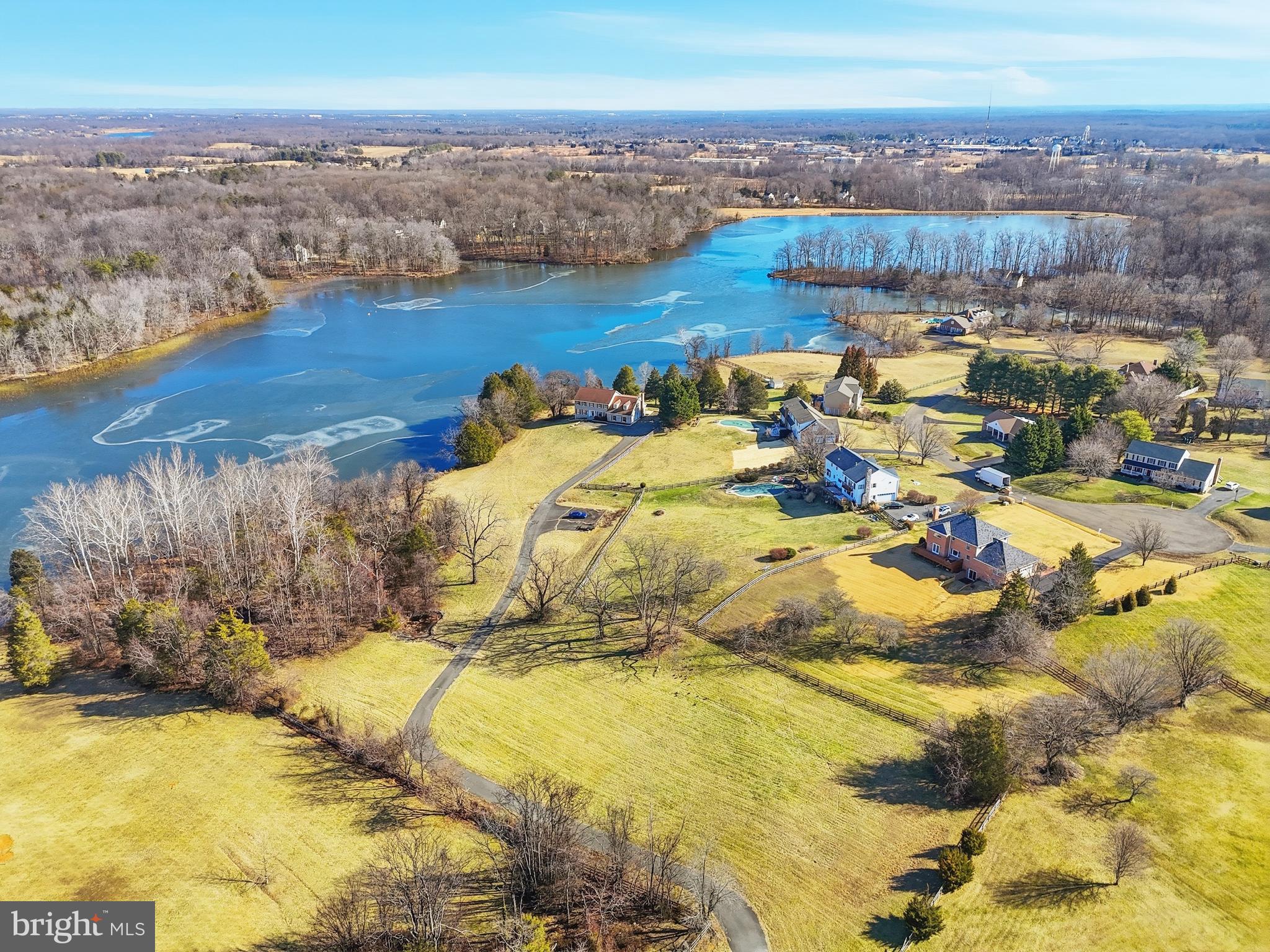 WATERS EDGE - Residential