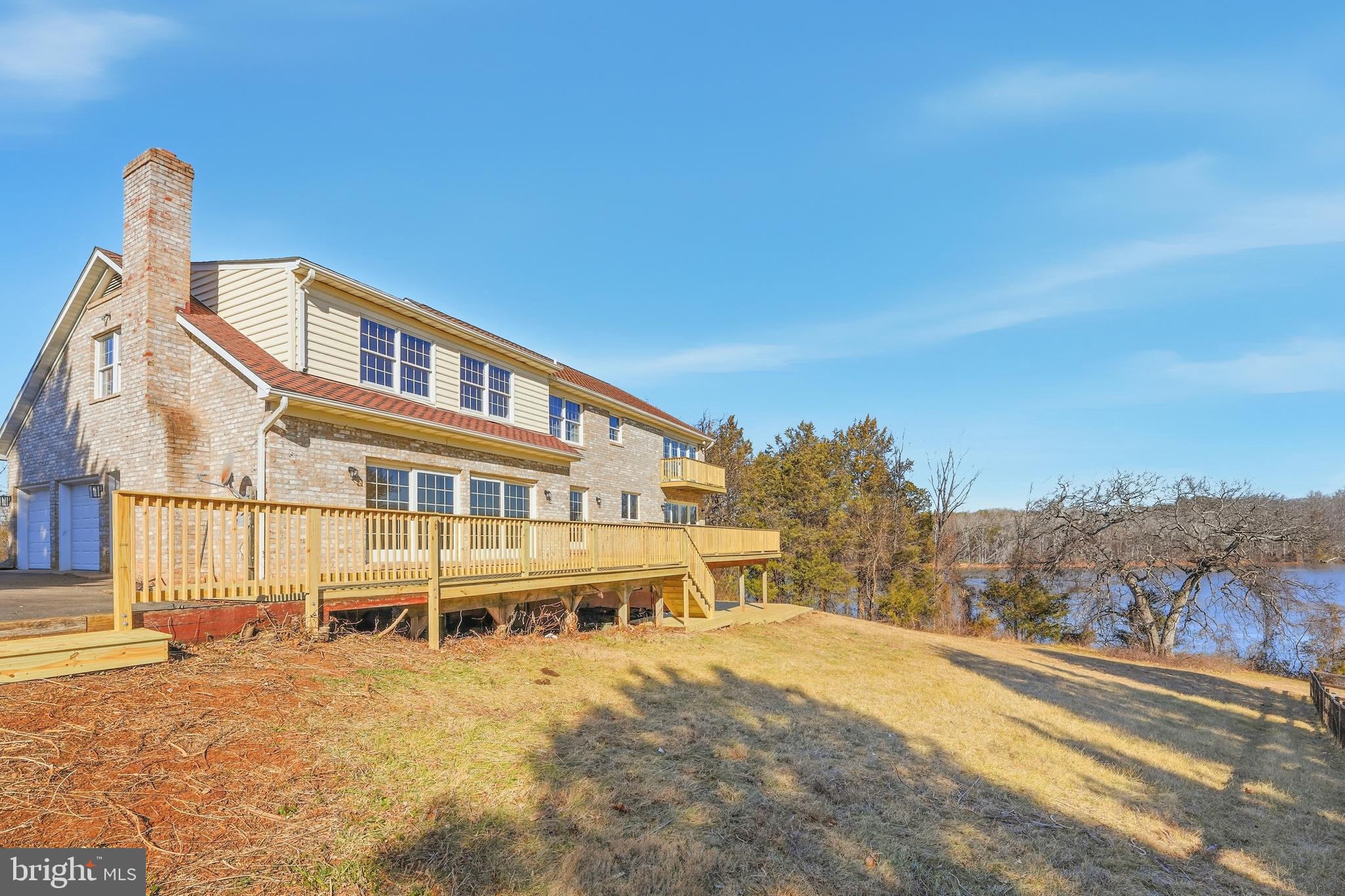 WATERS EDGE - Residential