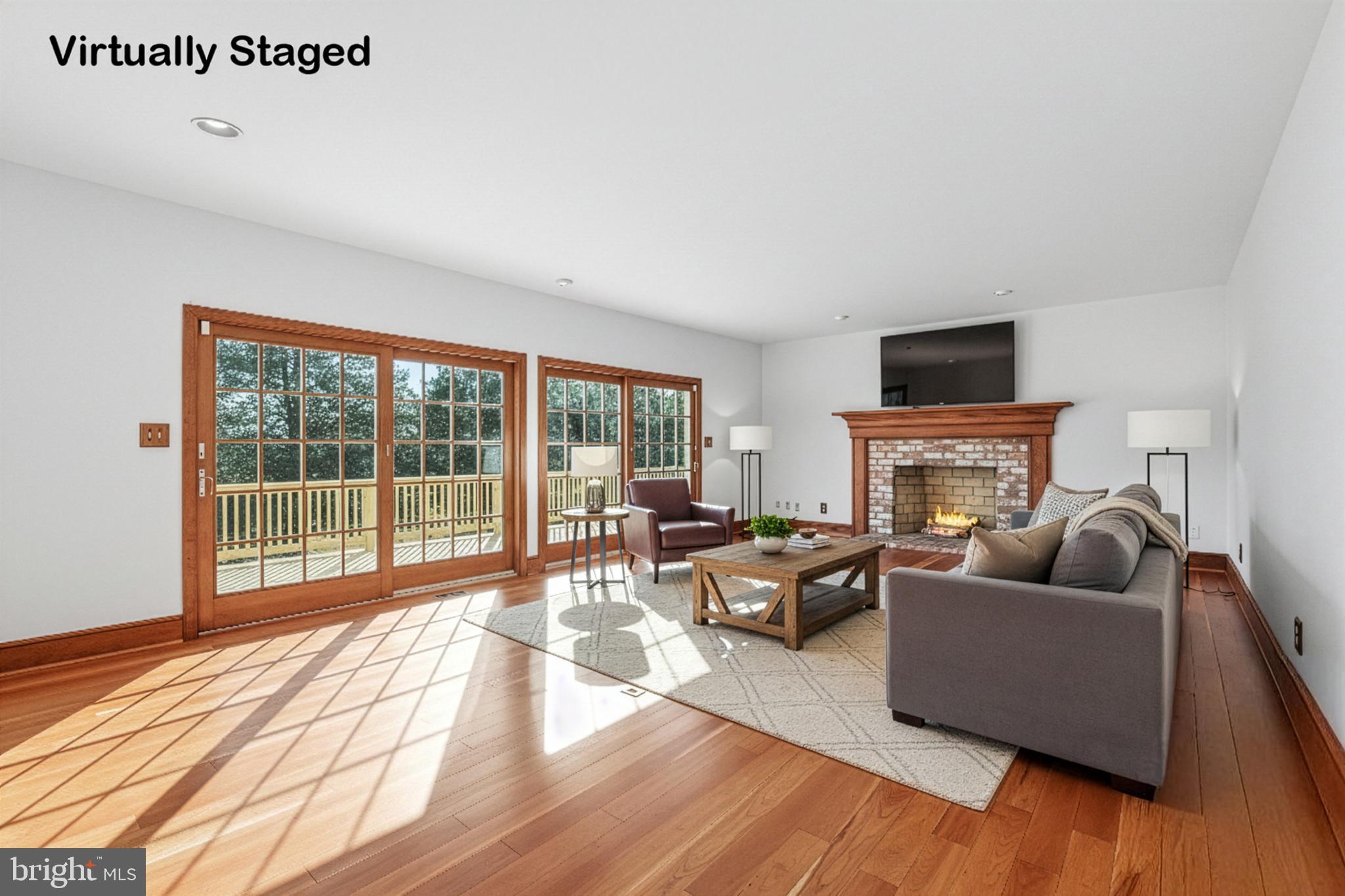 WATERS EDGE - Residential