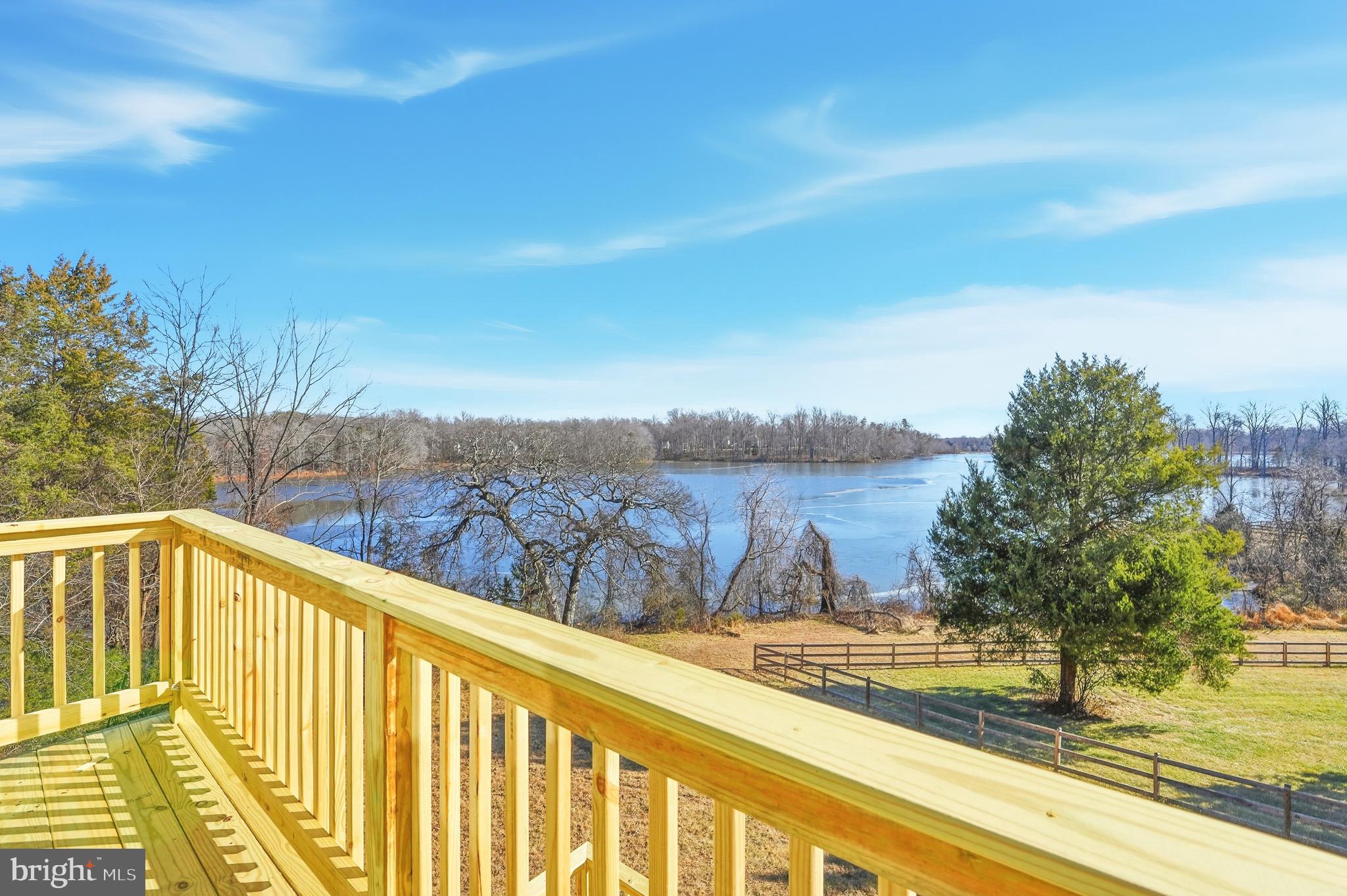 WATERS EDGE - Residential