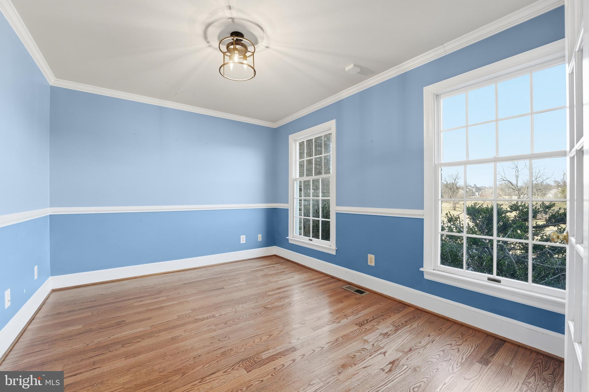 WATERS EDGE - Residential