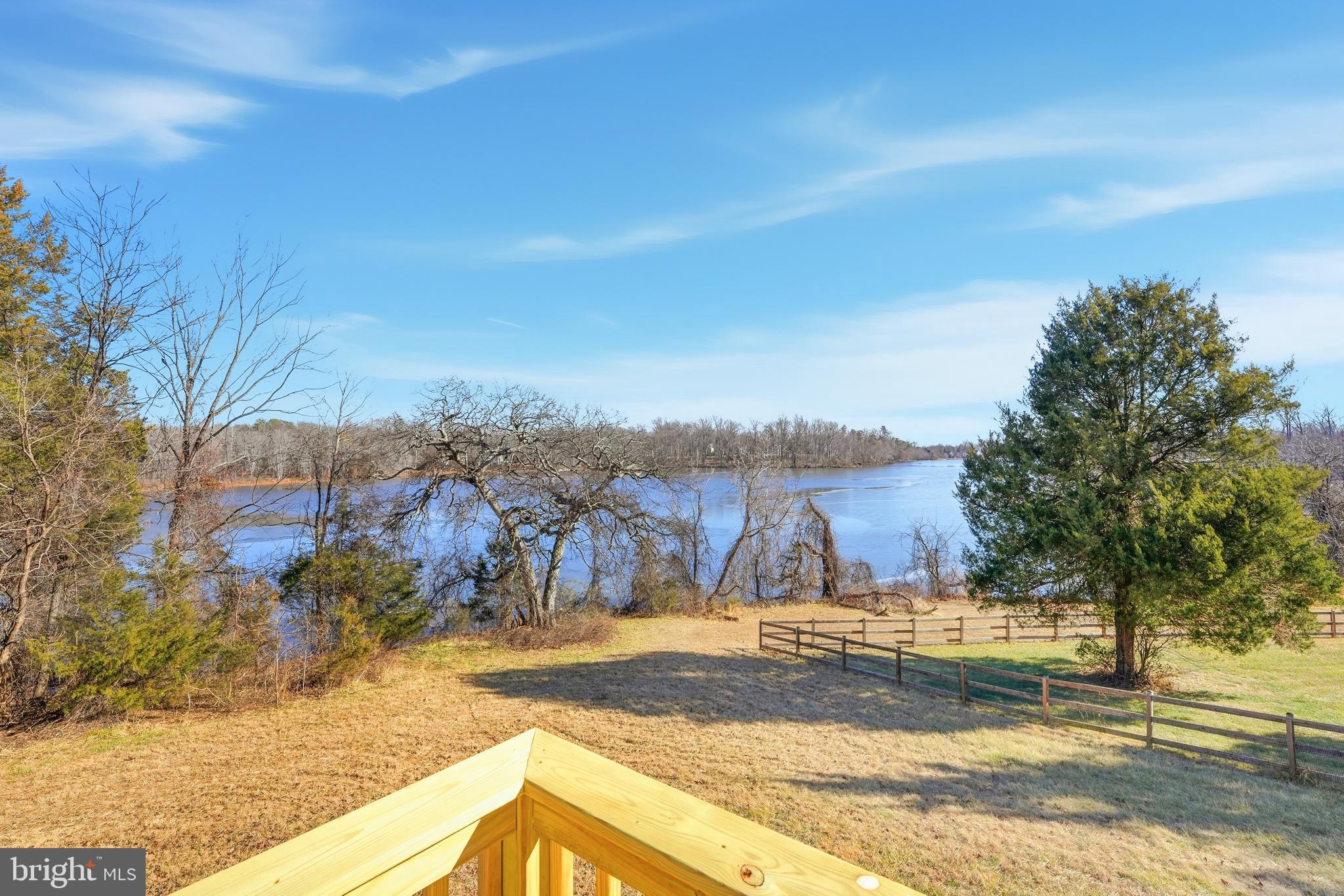 WATERS EDGE - Residential