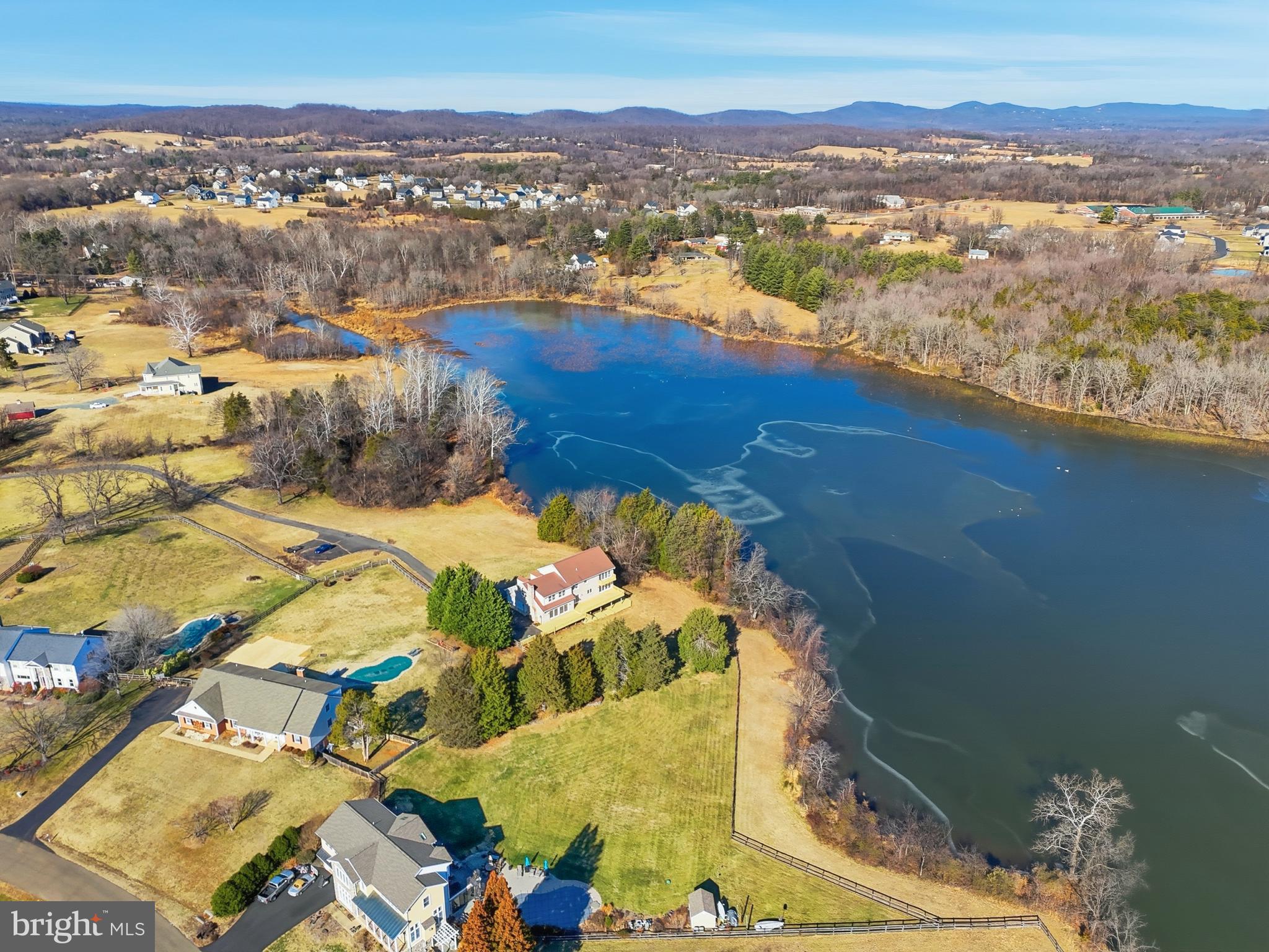 WATERS EDGE - Residential