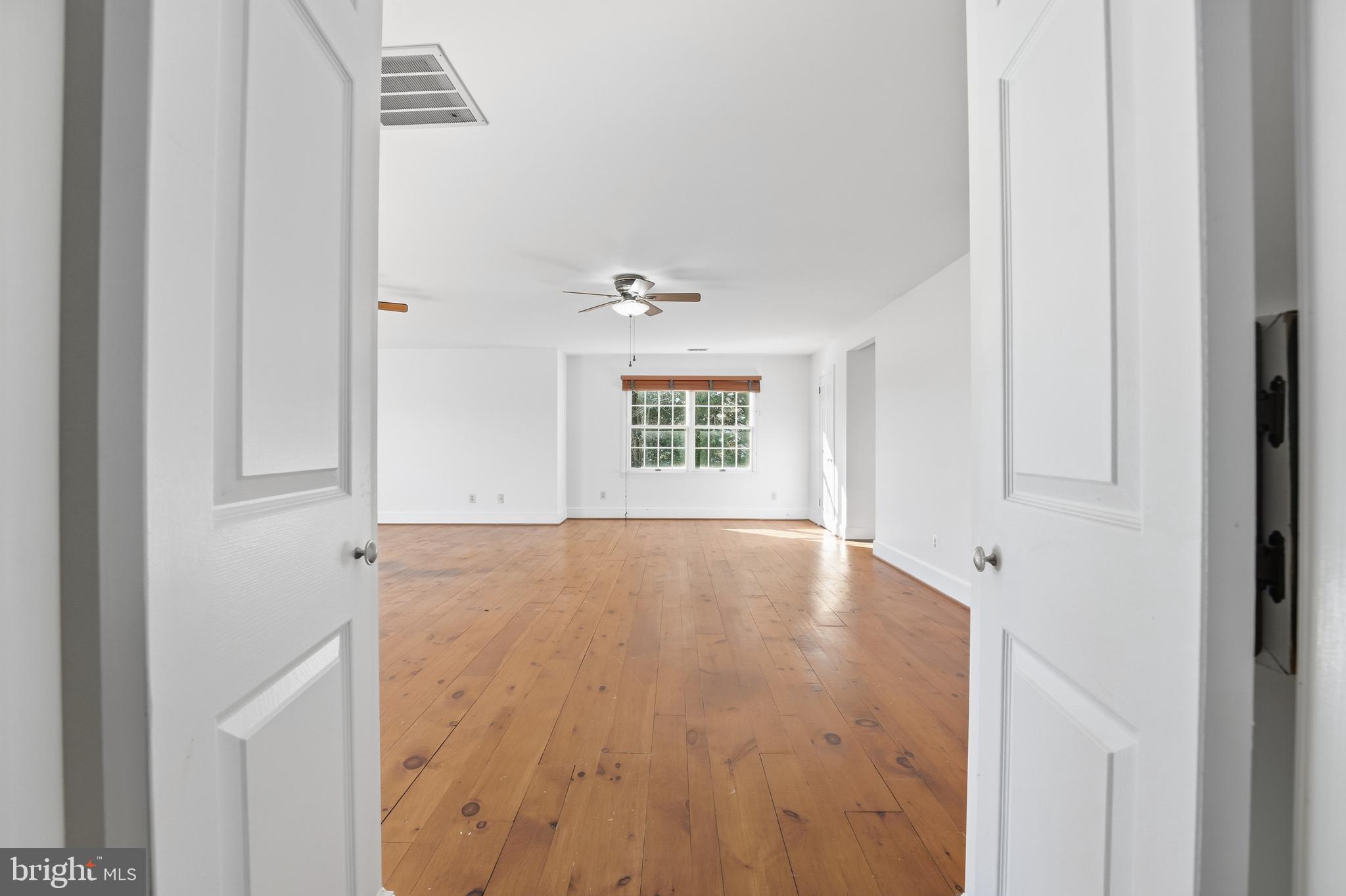 WATERS EDGE - Residential