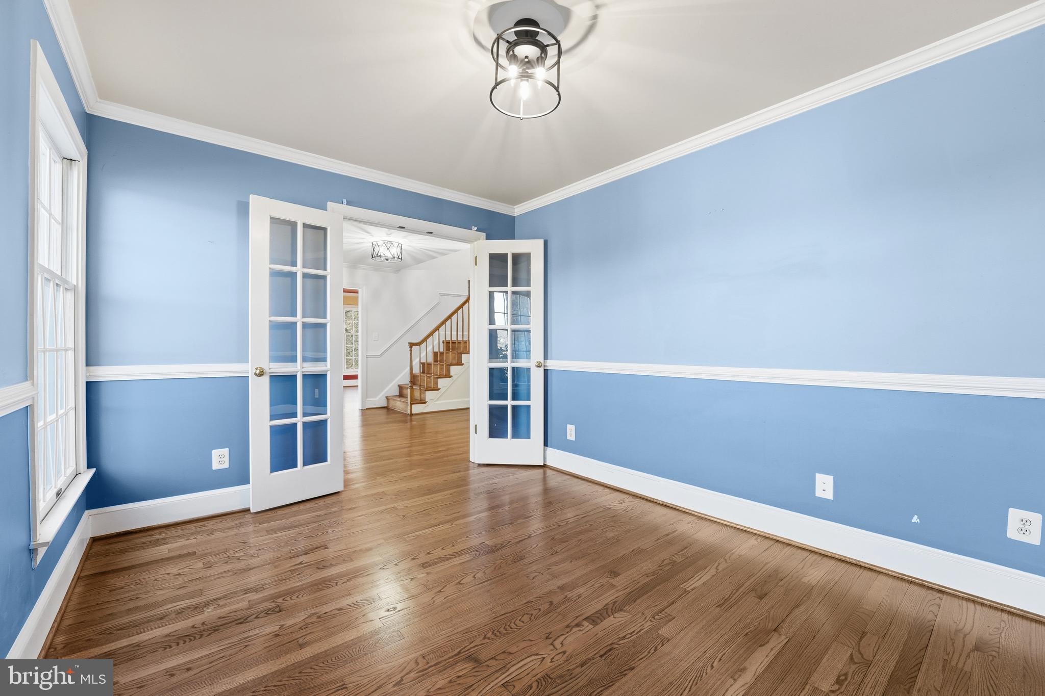 WATERS EDGE - Residential