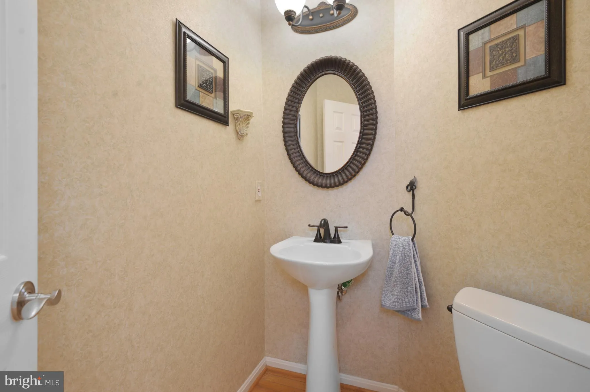 Bristow, Virginia 20136, United States, 4 Bedrooms Bedrooms, ,4 BathroomsBathrooms,Residential,Active,88396