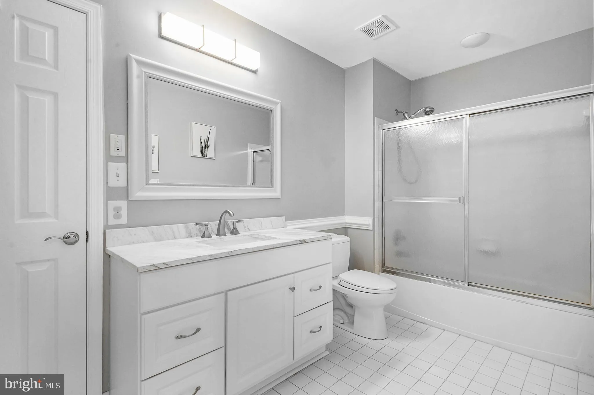 Bristow, Virginia 20136, United States, 4 Bedrooms Bedrooms, ,4 BathroomsBathrooms,Residential,Active,88396