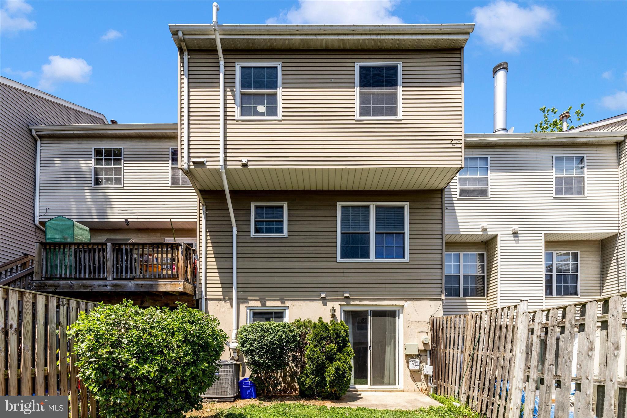 THE COLONY - Residential
