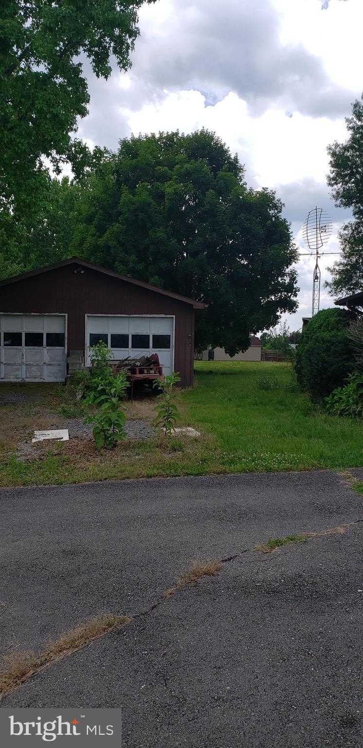 KAYHILL ESTATES - Residential