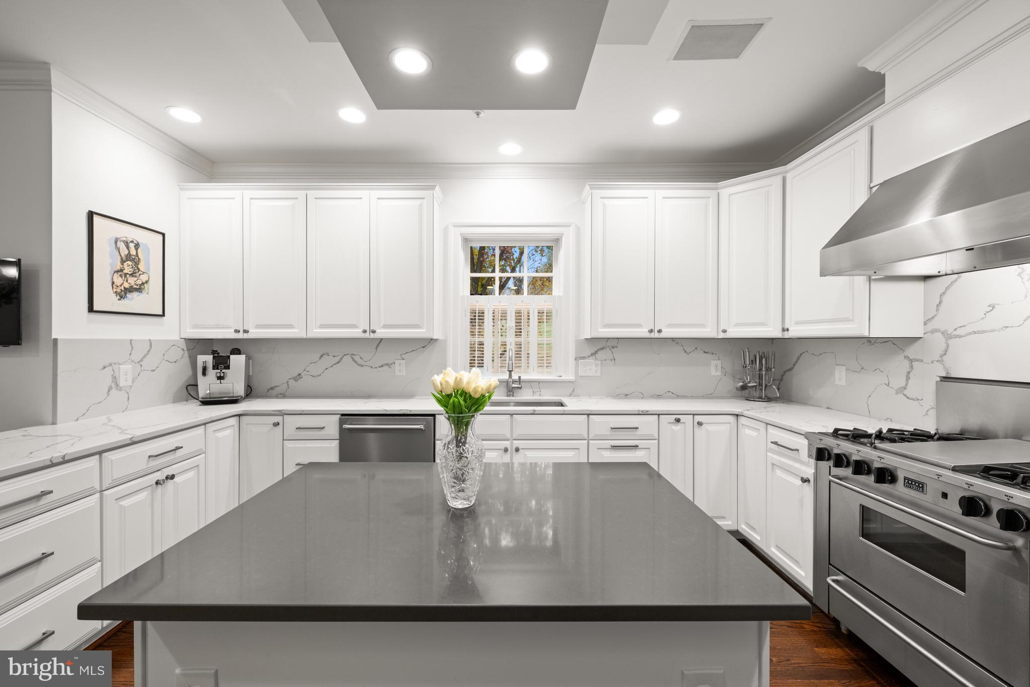 RIVER FALLS - Residential