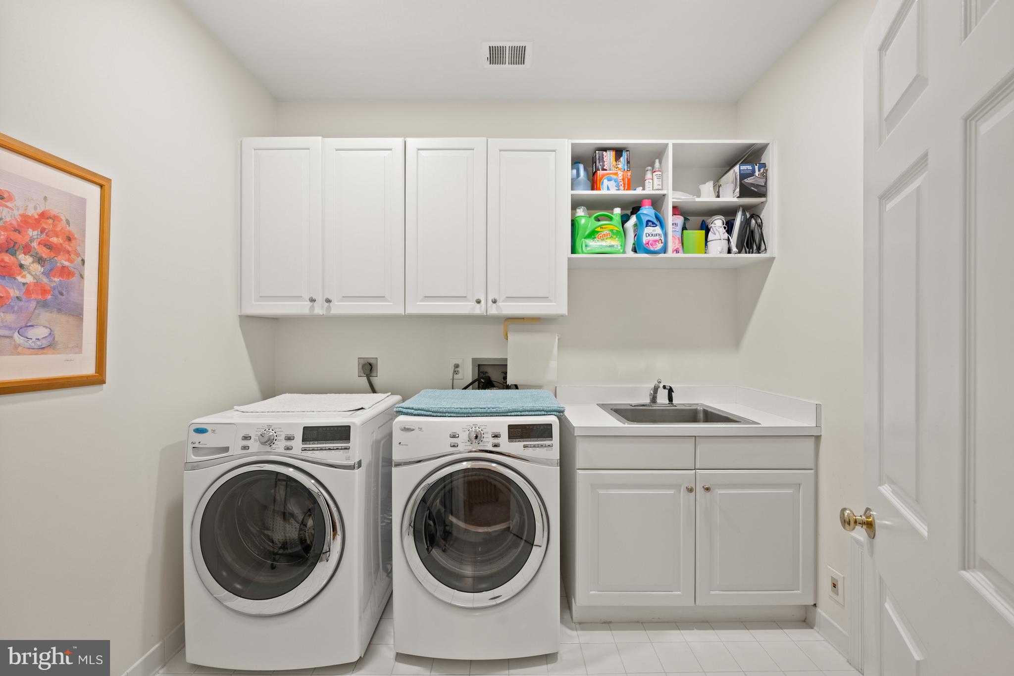 RIVER FALLS - Residential