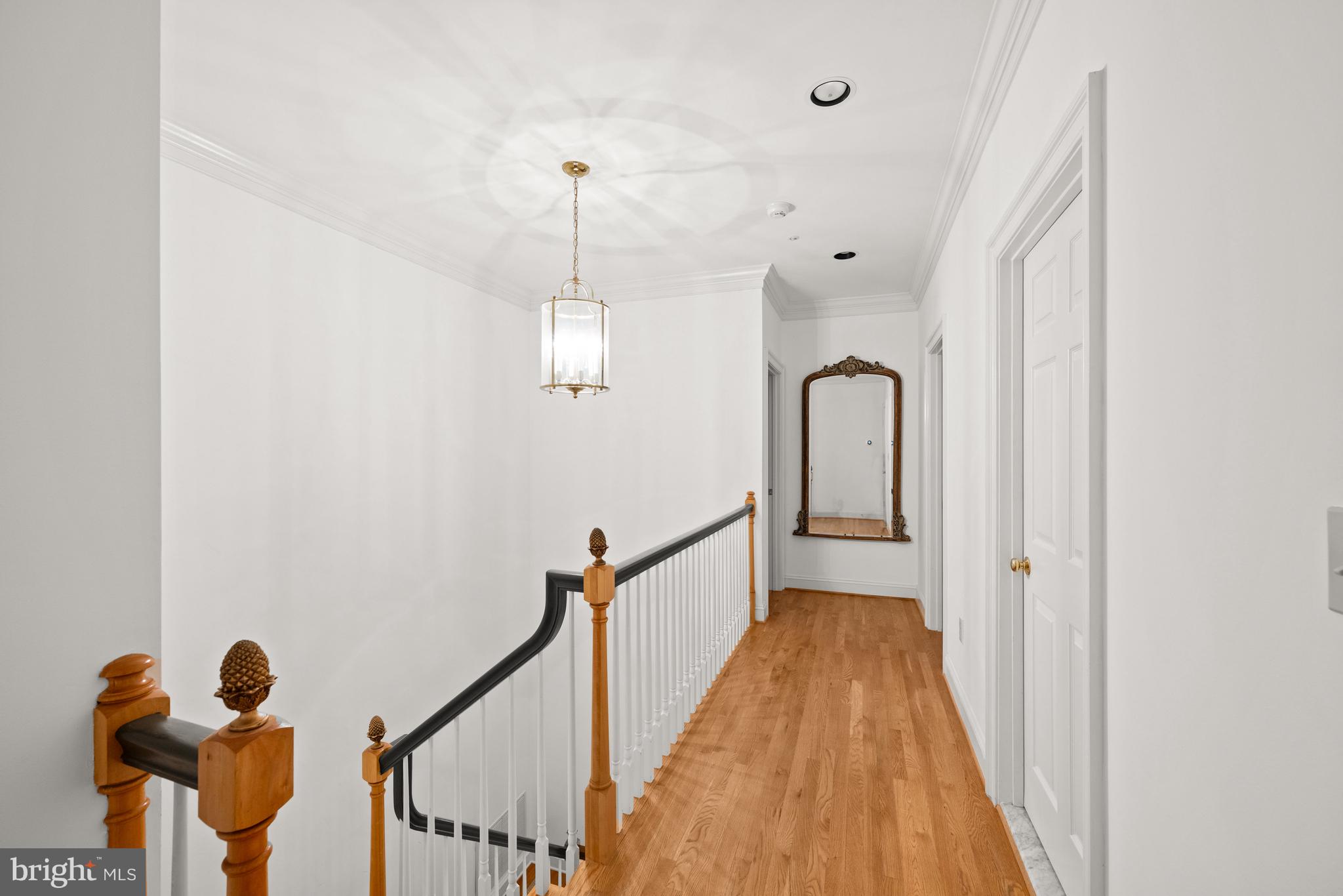 RIVER FALLS - Residential